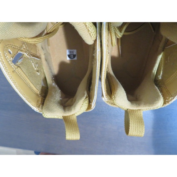 Nike Jordan True Flight Shoes Mens Size 13 Golden Harvest Sneaker 342964-725 main image 3